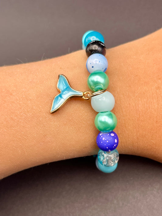 The Whale Tail Bracelet #1